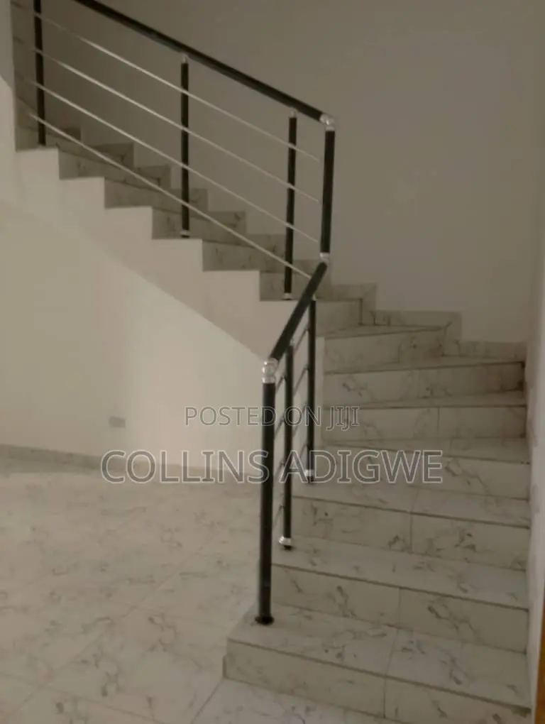 4bdrm Duplex in Harris Drive Vgc for sale in VGC / Ajah