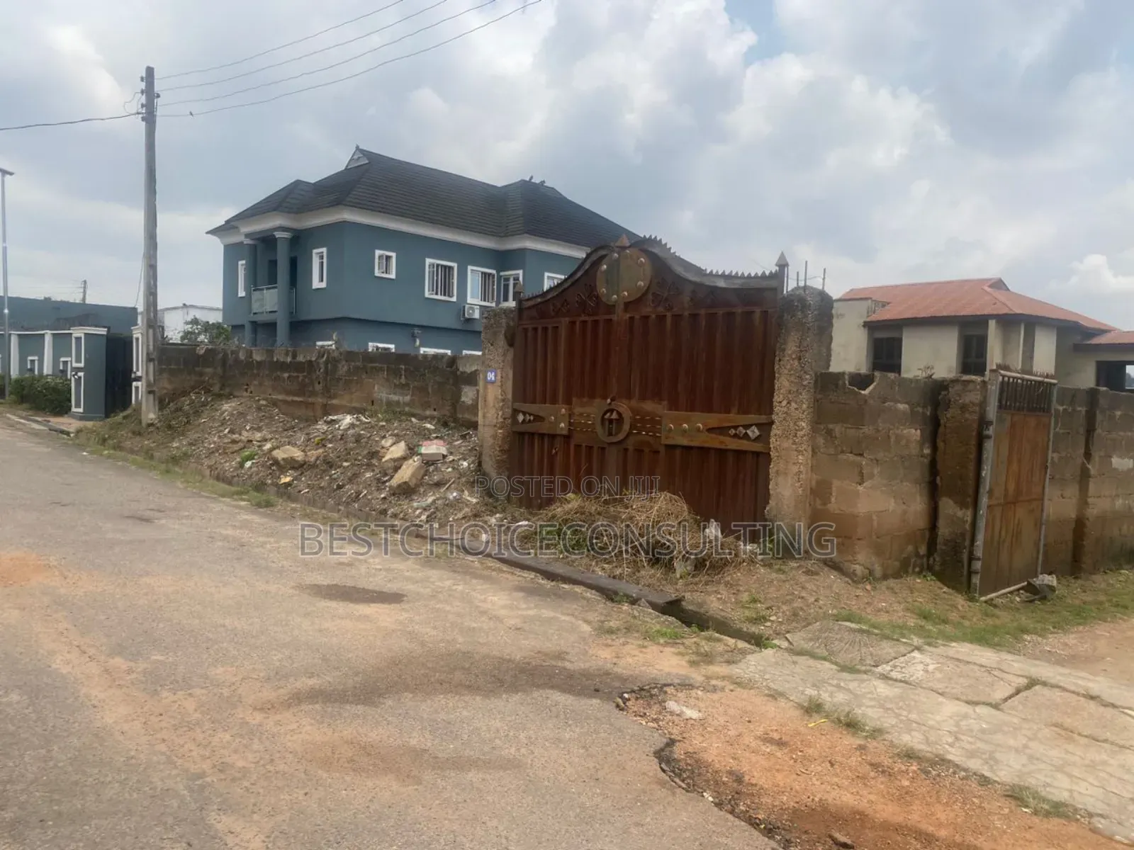 Corner Piece Land Measuring 620sqm at New Bodija Ibadan. in Ibadan