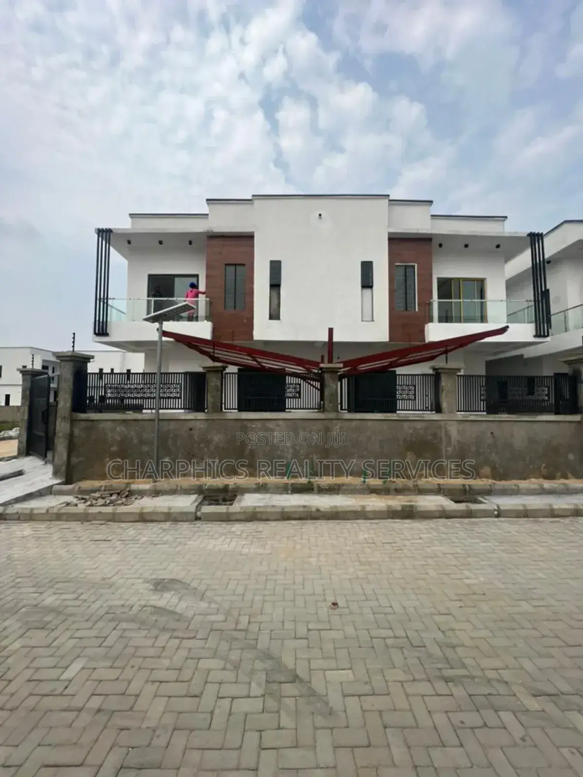 5bdrm Duplex in Lekki for sale in Lekki