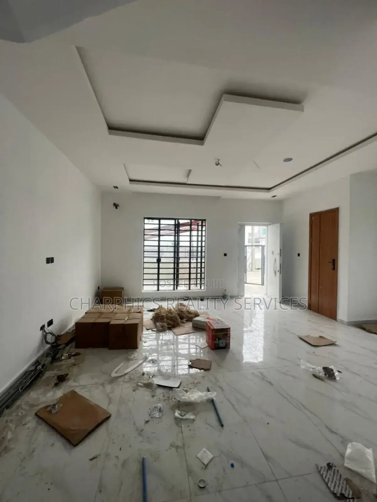5bdrm Duplex in Lekki for sale in Lekki