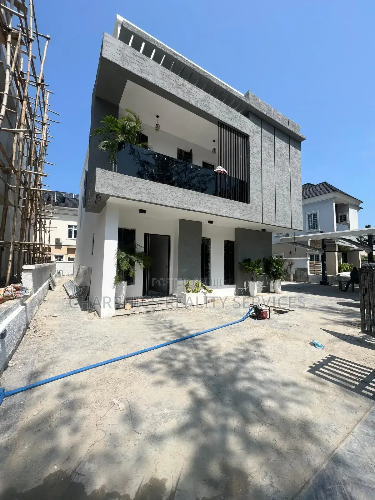 5bdrm Duplex in Lekki for sale in Lekki