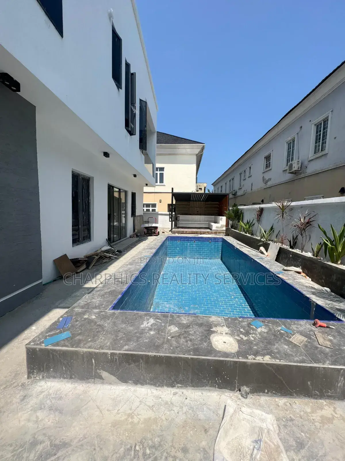 5bdrm Duplex in Lekki for sale in Lekki