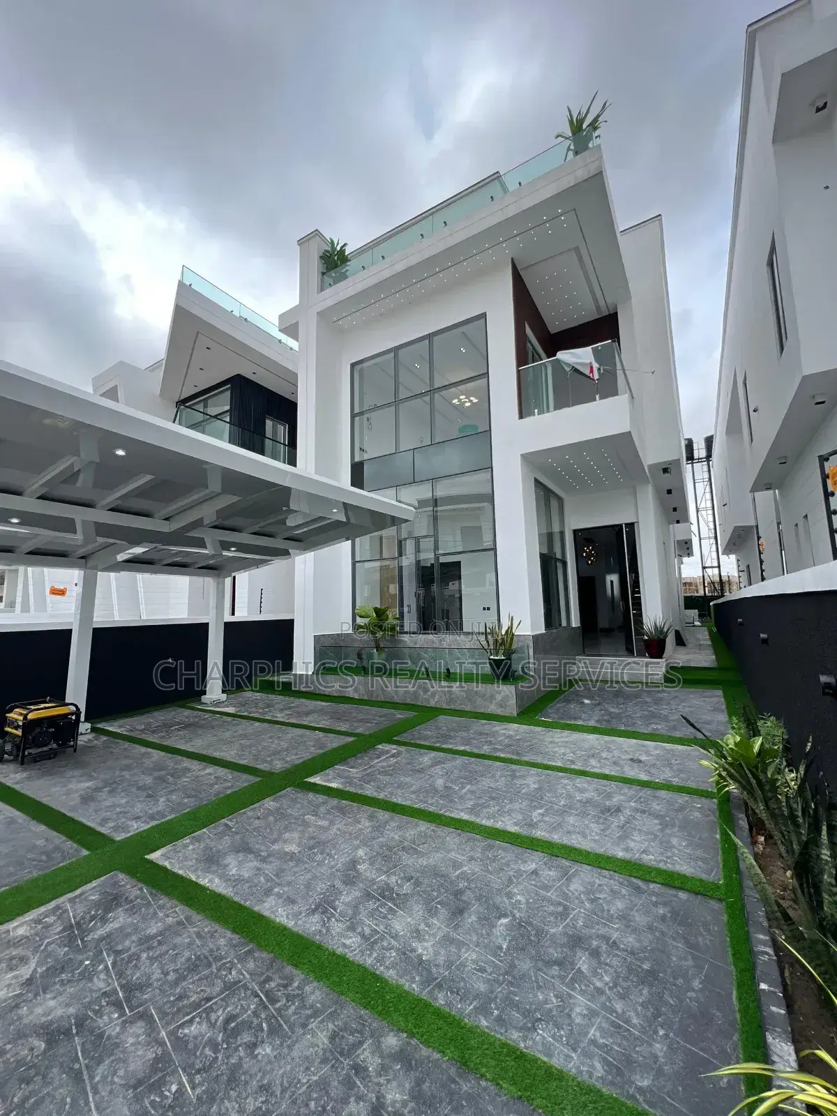 5bdrm Duplex in Ajah for sale in Ajah