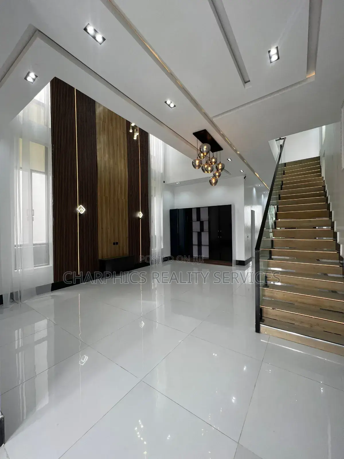 5bdrm Duplex in Ajah for sale in Ajah