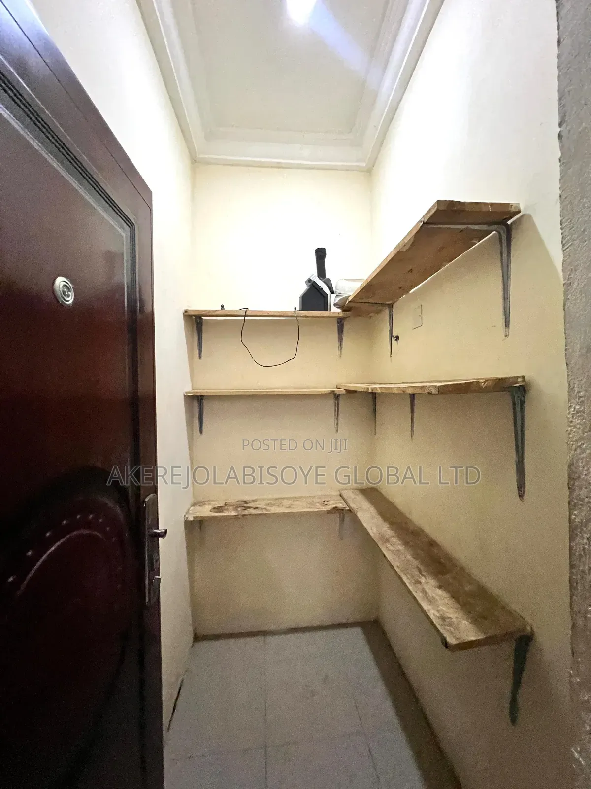 2bdrm Block of Flats in In An Estate Around for rent in Life Camp