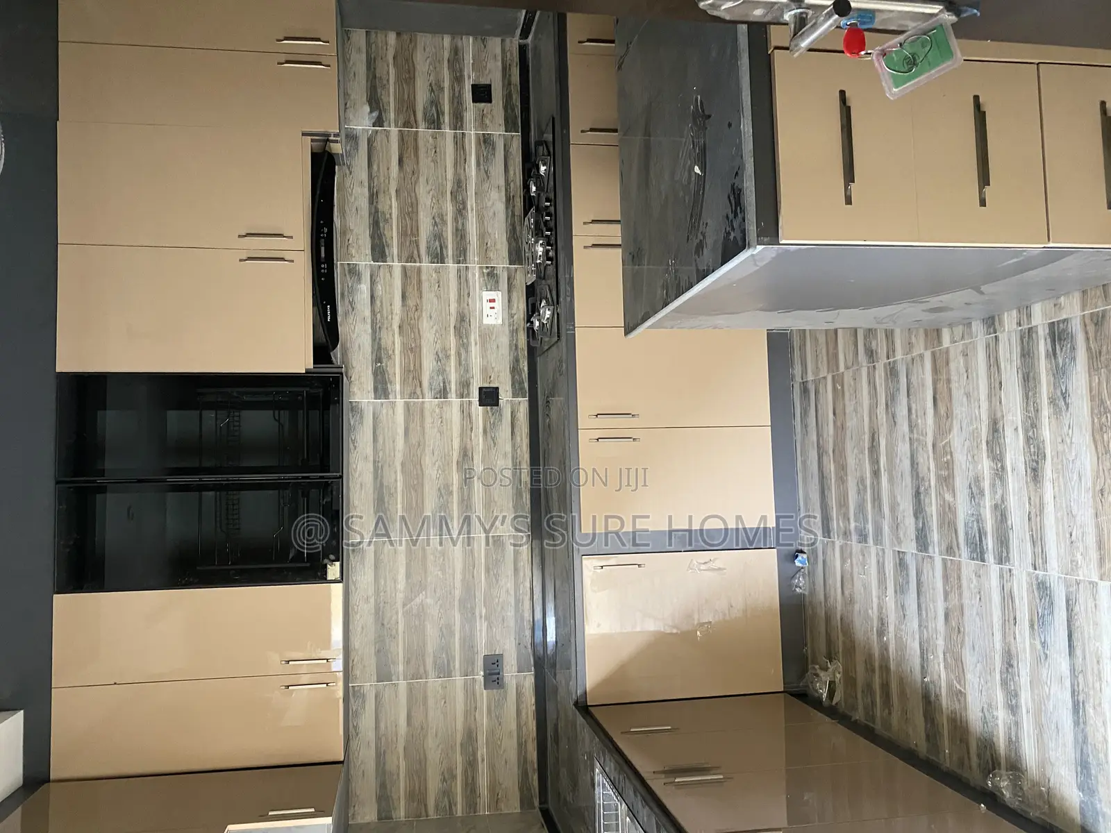 3bdrm Bungalow in Verizon Estate for sale in Gwarinpa