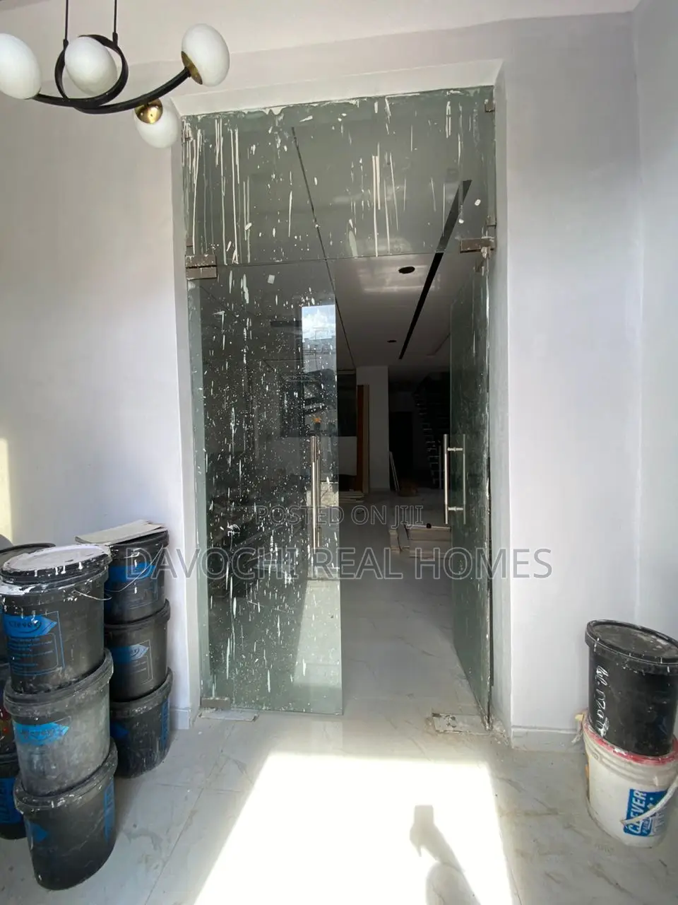 5bdrm Duplex in Lekki Phase 2 for sale in Lekki Phase 2