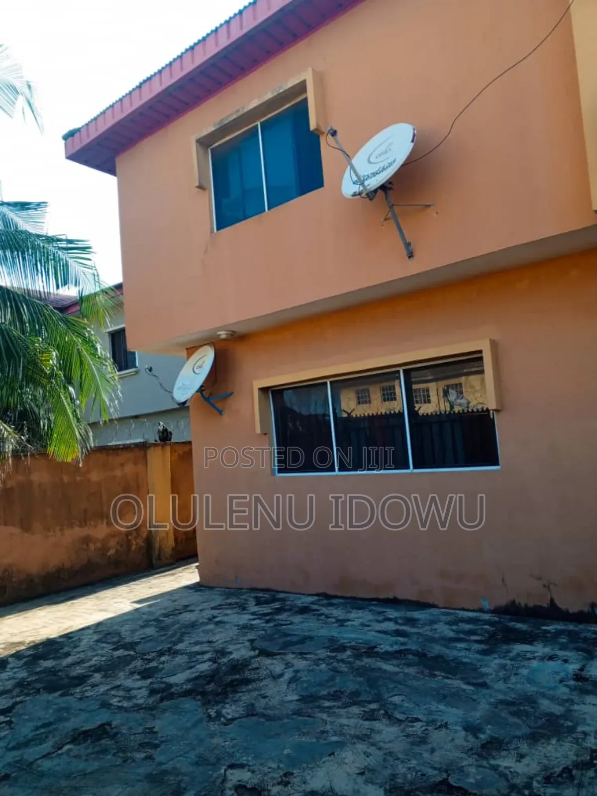 Furnished 3bdrm Block of Flats in Gowon Estate, Alimosho for sale in Alimosho