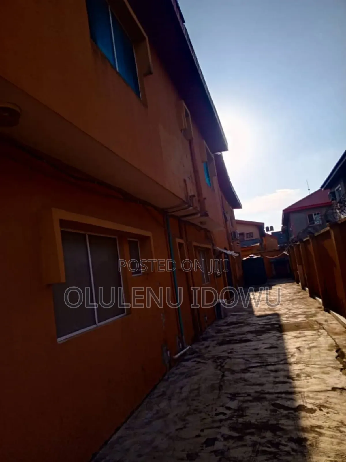 Furnished 3bdrm Block of Flats in Gowon Estate, Alimosho for sale in Alimosho