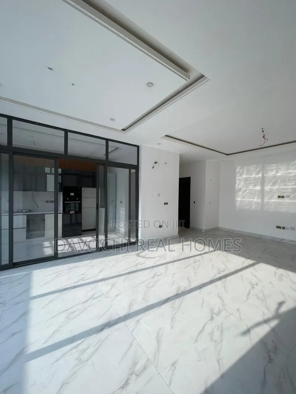 3bdrm Duplex in Lekki Phase 1 for sale in Lekki Phase 1