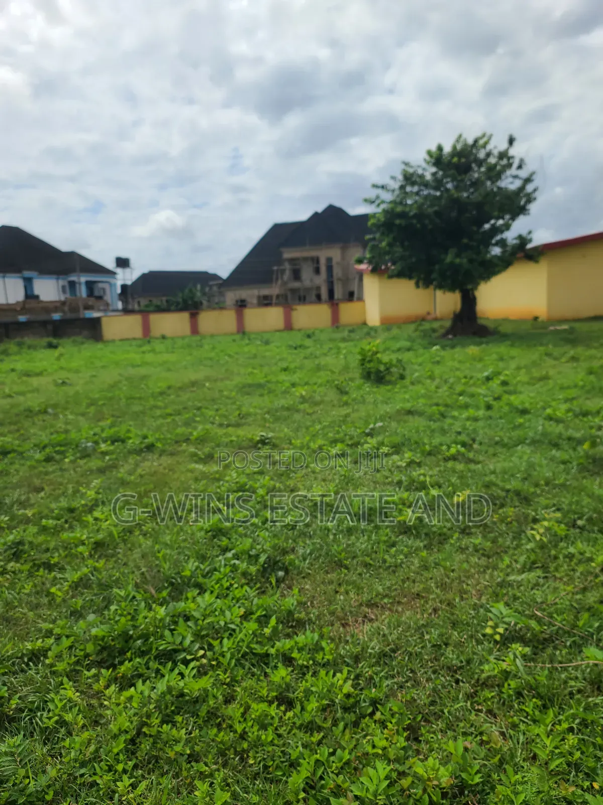 100x200ft Land for Sale in Benin City