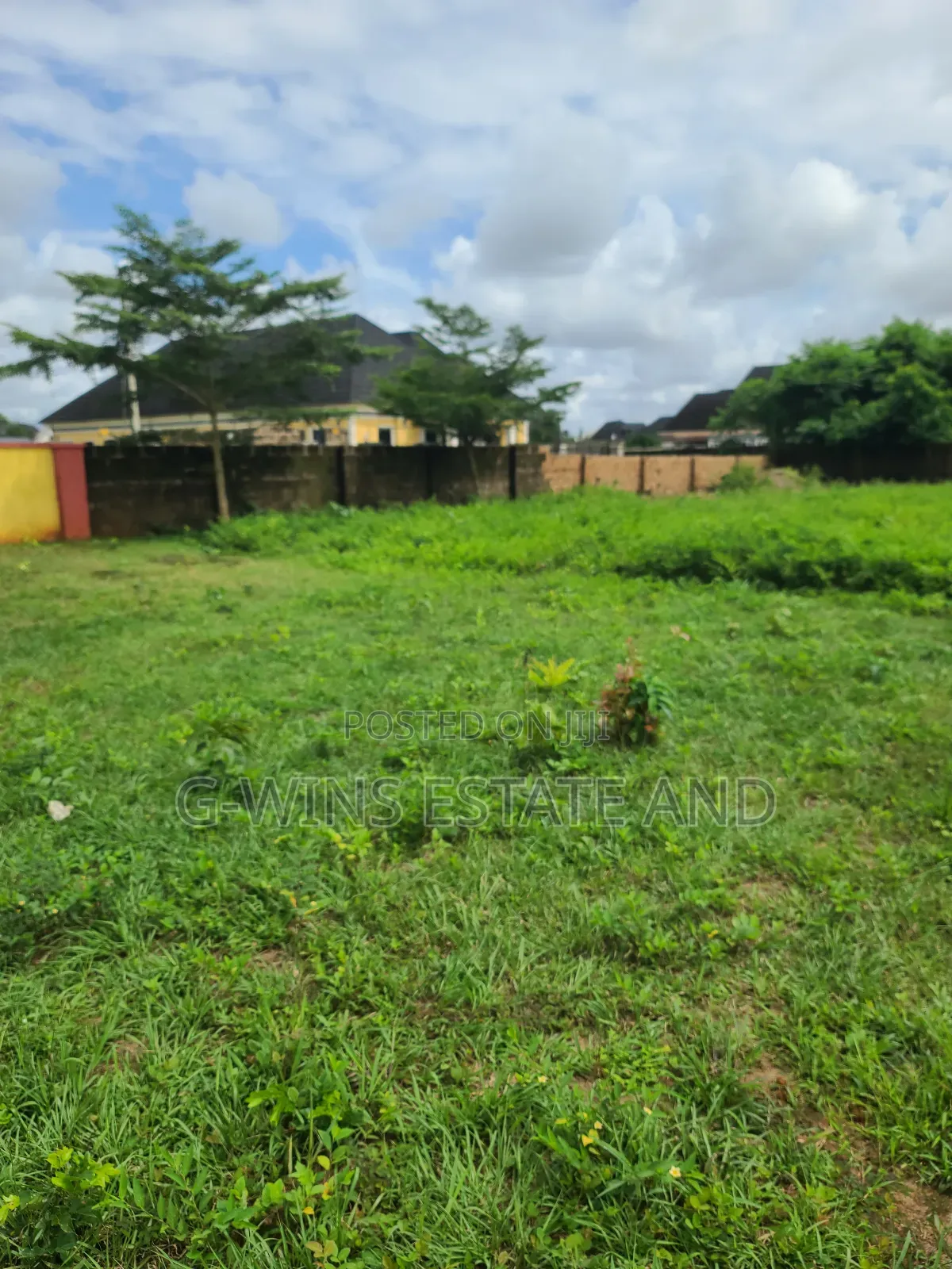 100x200ft Land for Sale in Benin City