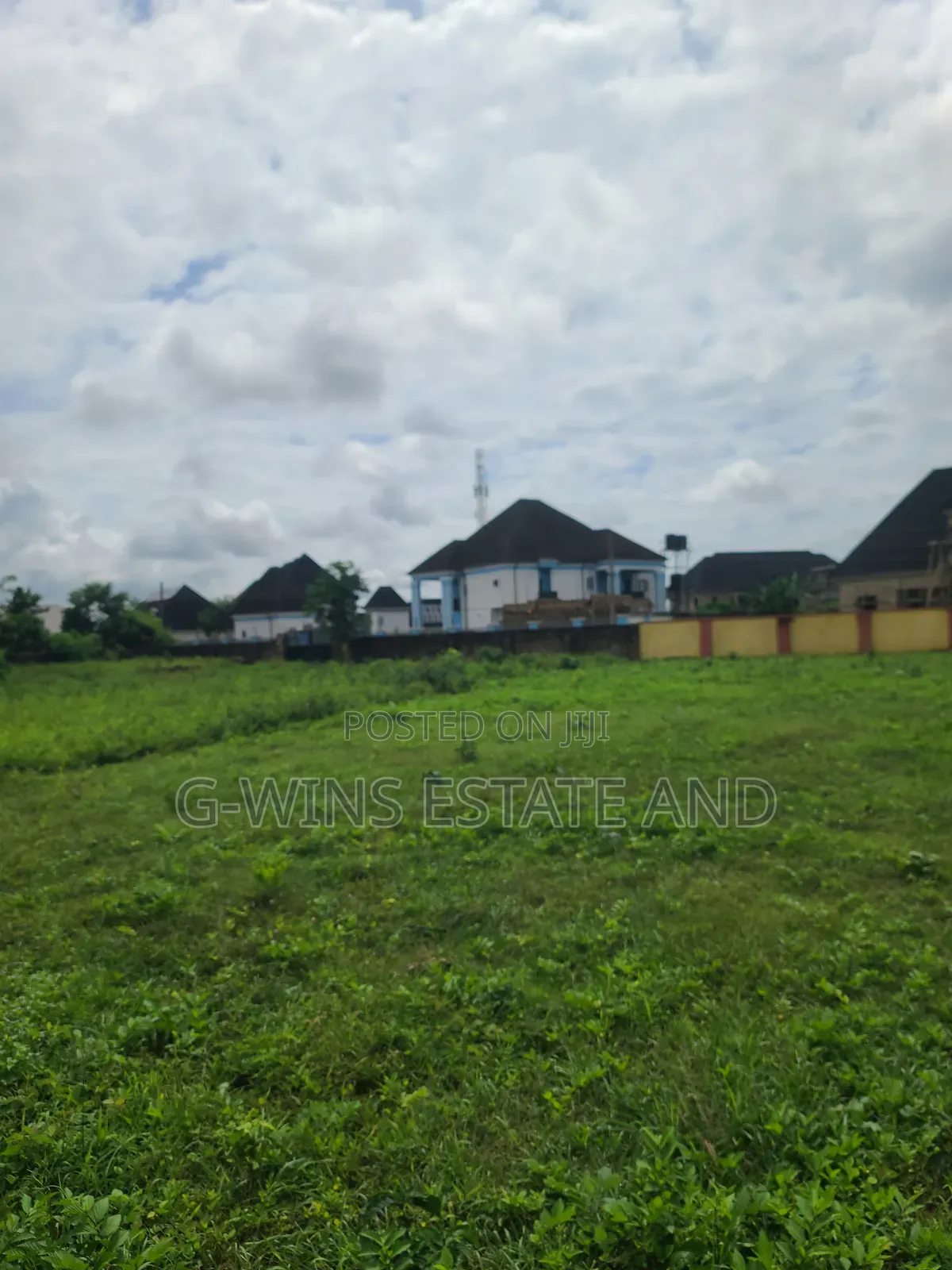 100x200ft Land for Sale in Benin City