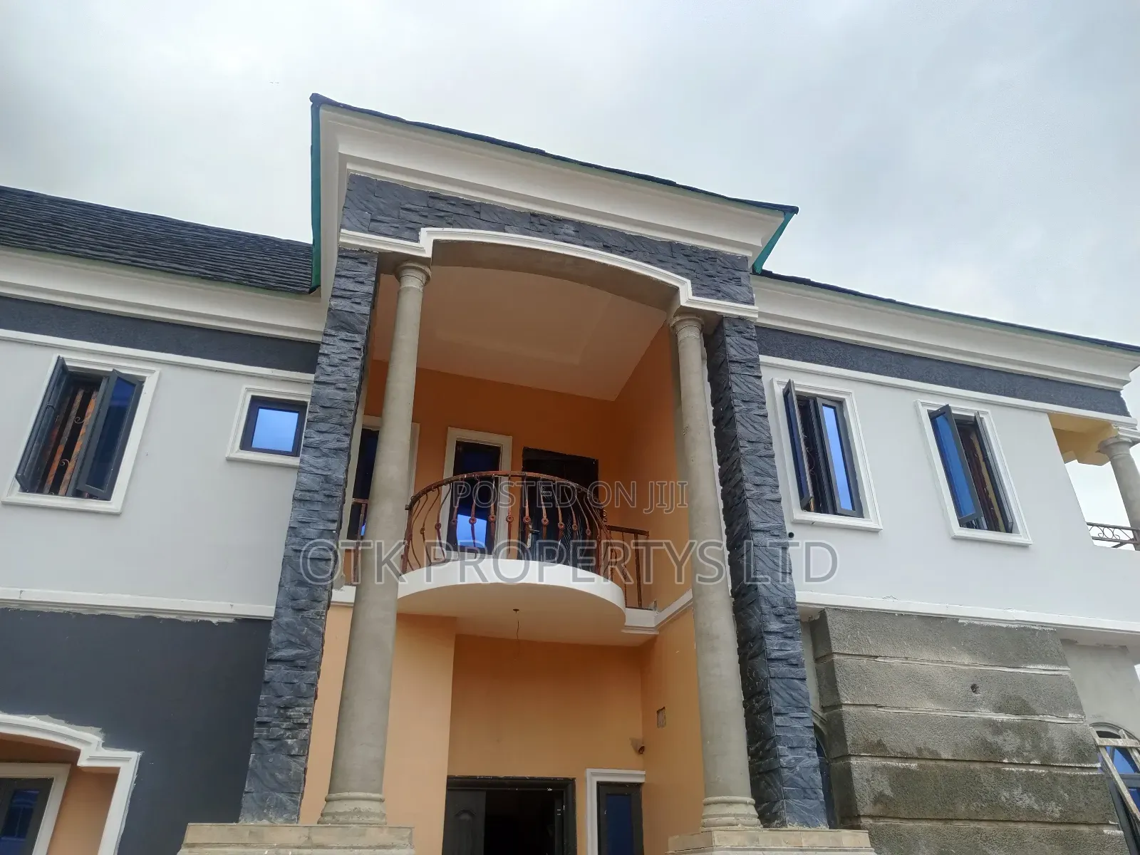 Furnished 2bdrm Block of Flats in Fo1, Kubwa for rent in Kubwa