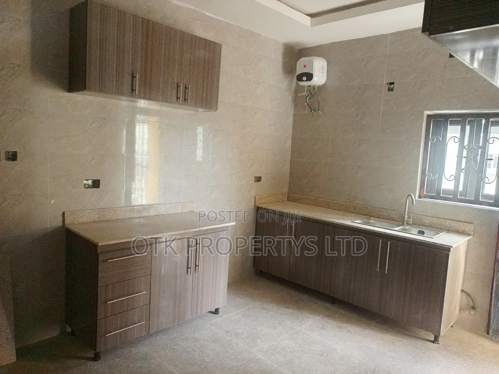 Furnished 2bdrm Block of Flats in Fo1, Kubwa for rent in Kubwa