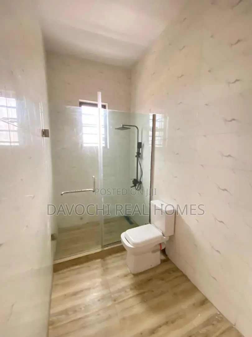 4bdrm Duplex in Lekki Phase 2 for sale in Lekki Phase 2