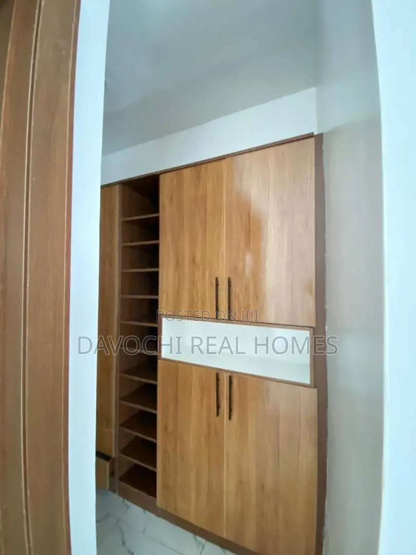 4bdrm Duplex in Lekki Phase 2 for sale in Lekki Phase 2