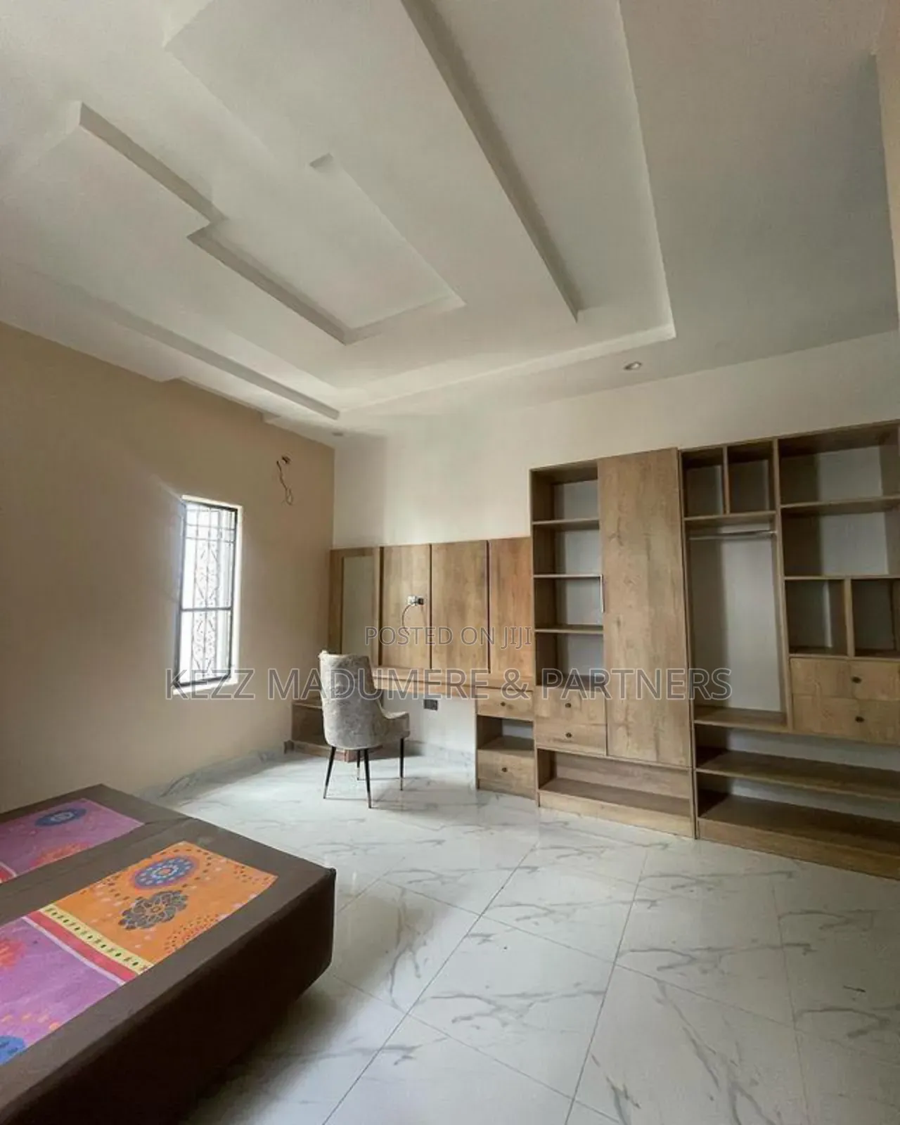 5bdrm Duplex in Apo , Abuja , Fct for sale in Apo District