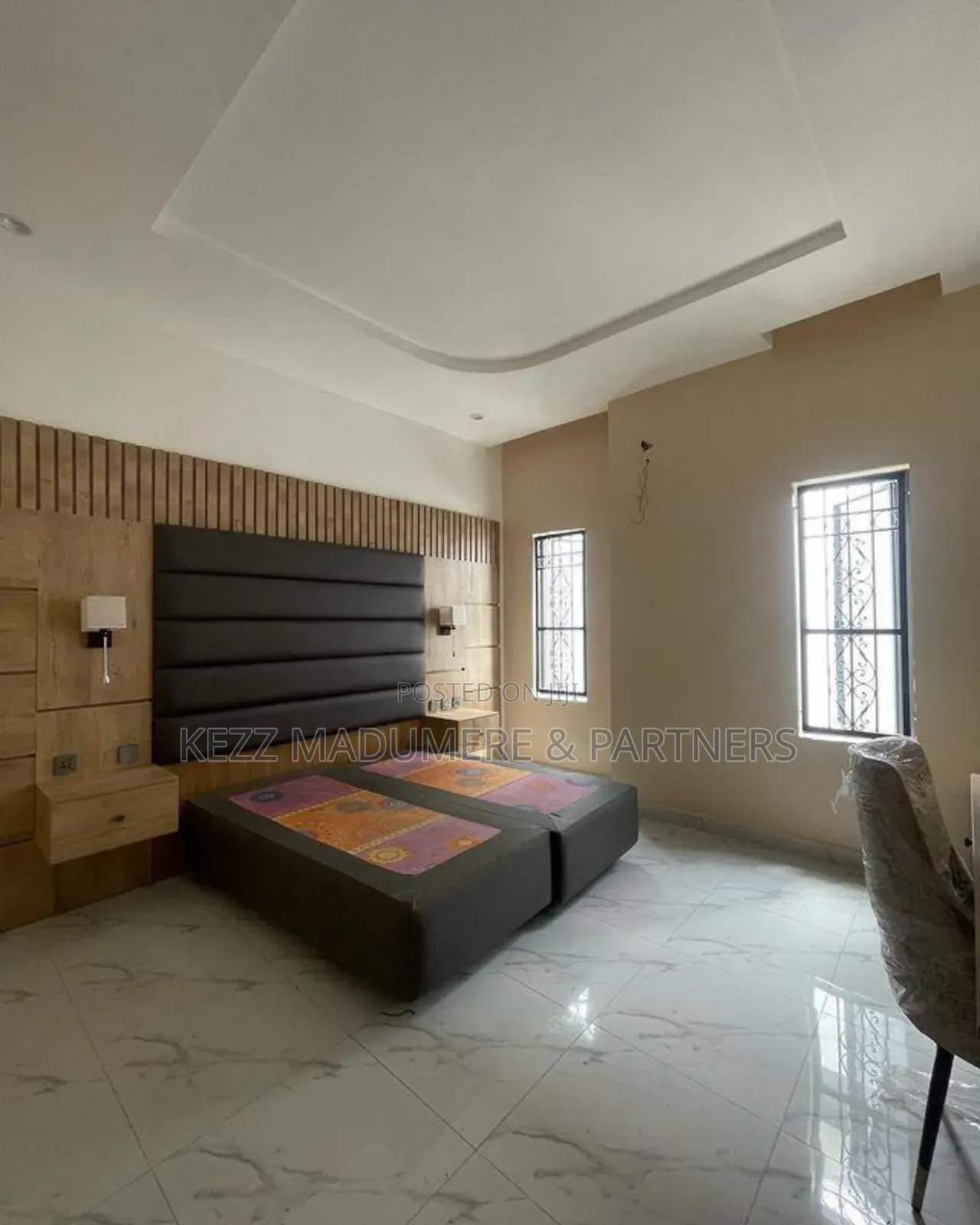 5bdrm Duplex in Apo , Abuja , Fct for sale in Apo District