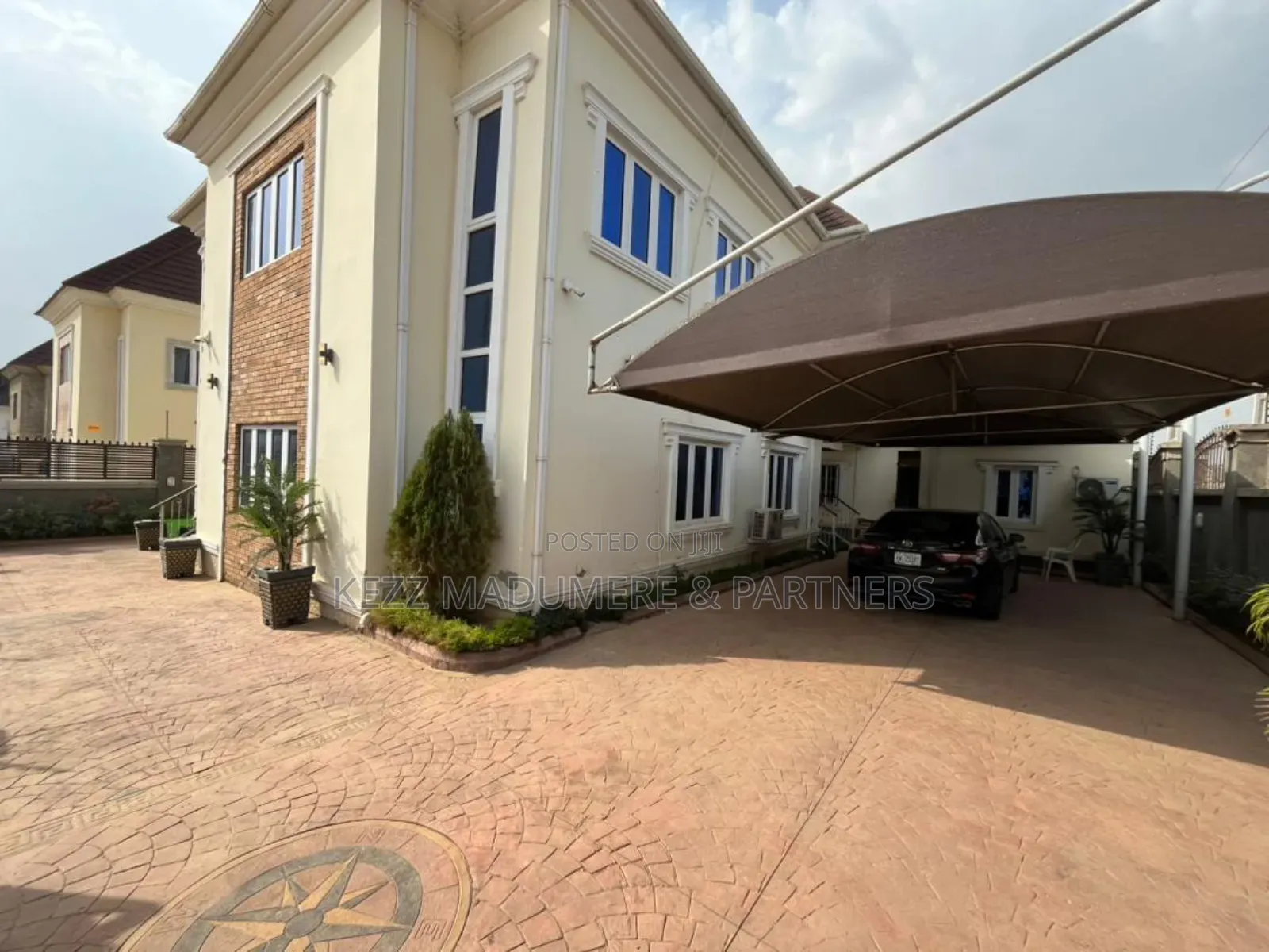 Furnished 4bdrm Duplex in Gaduwa ,Abuja , Fct for sale in Gaduwa