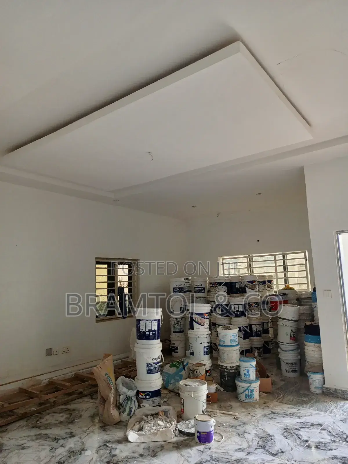 5bdrm Townhouse / Terrace in Wuye for rent in Wuye