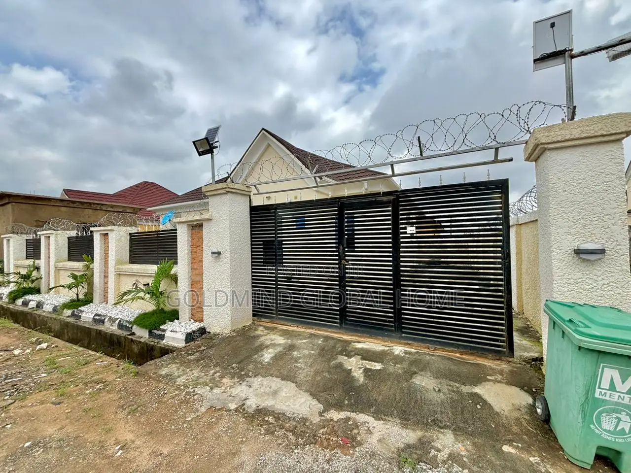 Furnished 3bdrm Bungalow in Goldmind, Sabon Lugbe for sale in Sabon Lugbe