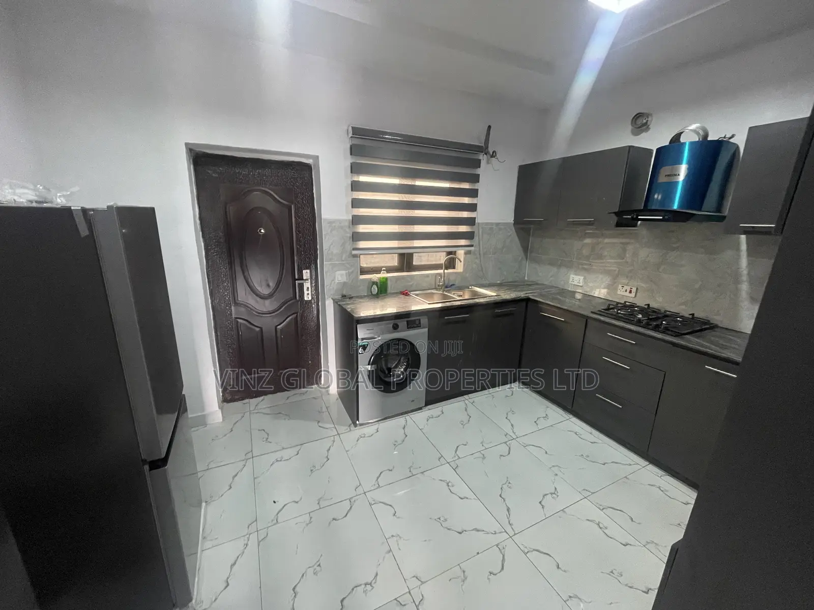 Newly Built Luxury 3 Bedroom Apartment in Lekki