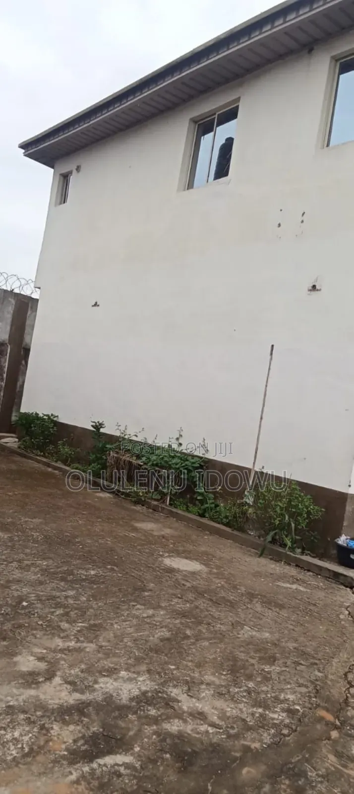 Furnished 2bdrm Block of Flats in Alimosho for sale in Alimosho