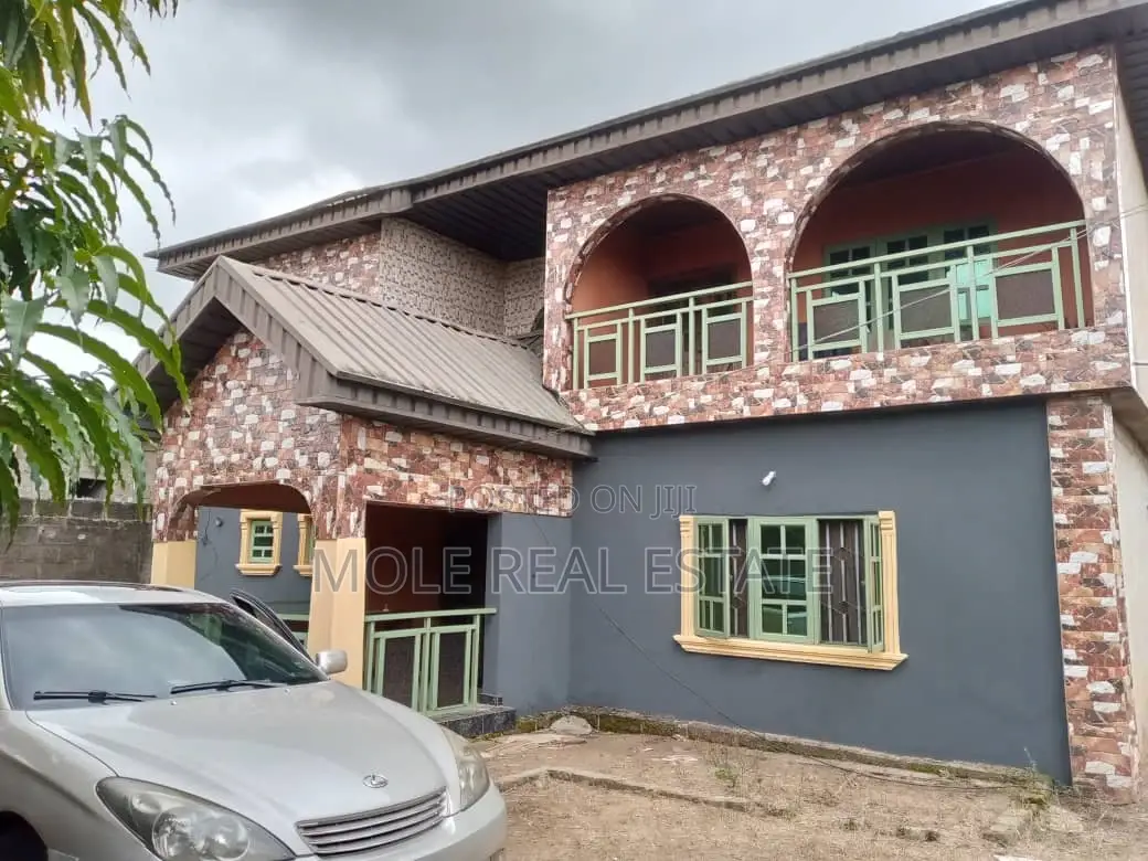 5bdrm Duplex in Obadore, Igando / Ikotun/Igando for sale in Igando / Ikotun/Igando