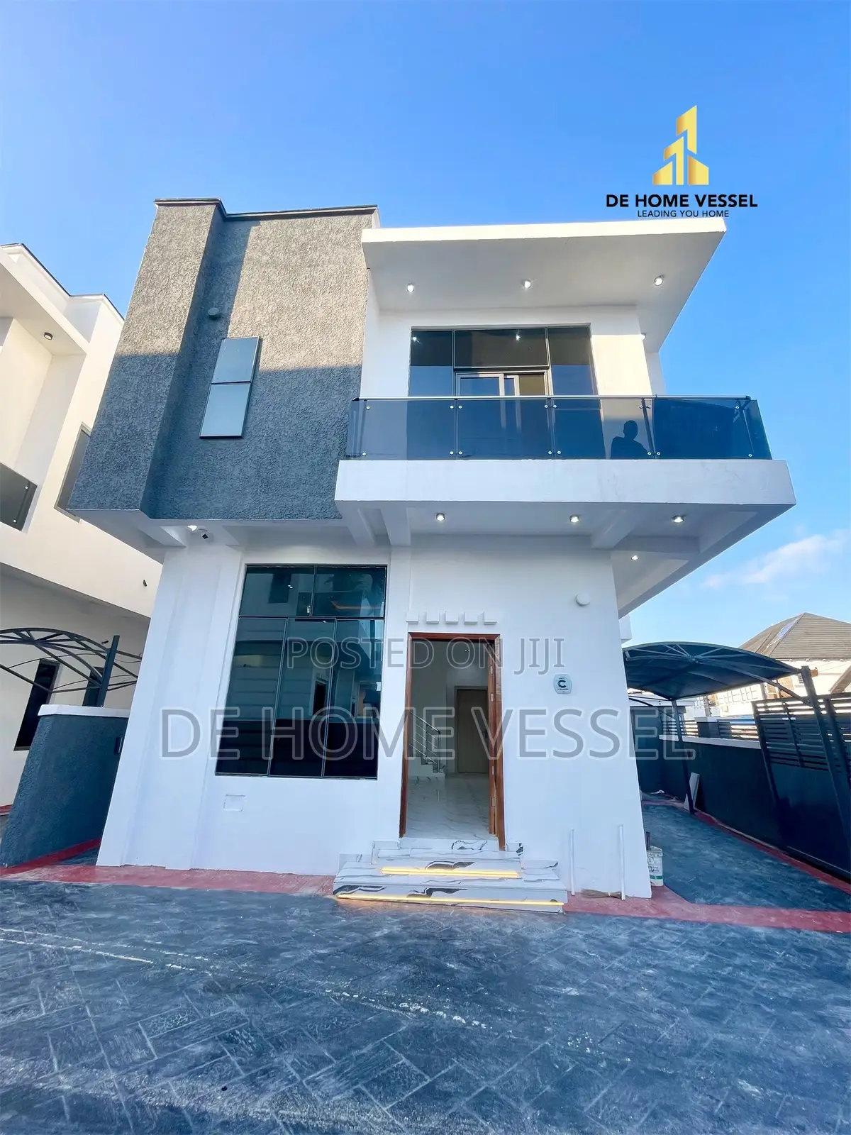 4bdrm Duplex in Lekki for sale in Lekki