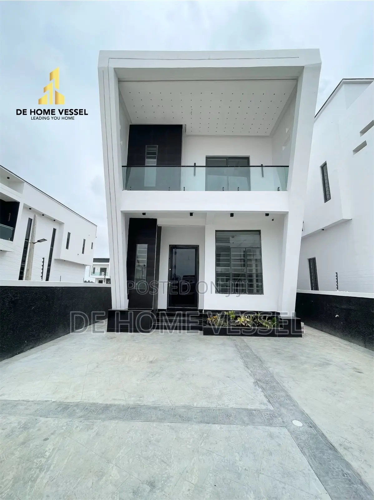5bdrm Duplex in Ajah for sale in Ajah