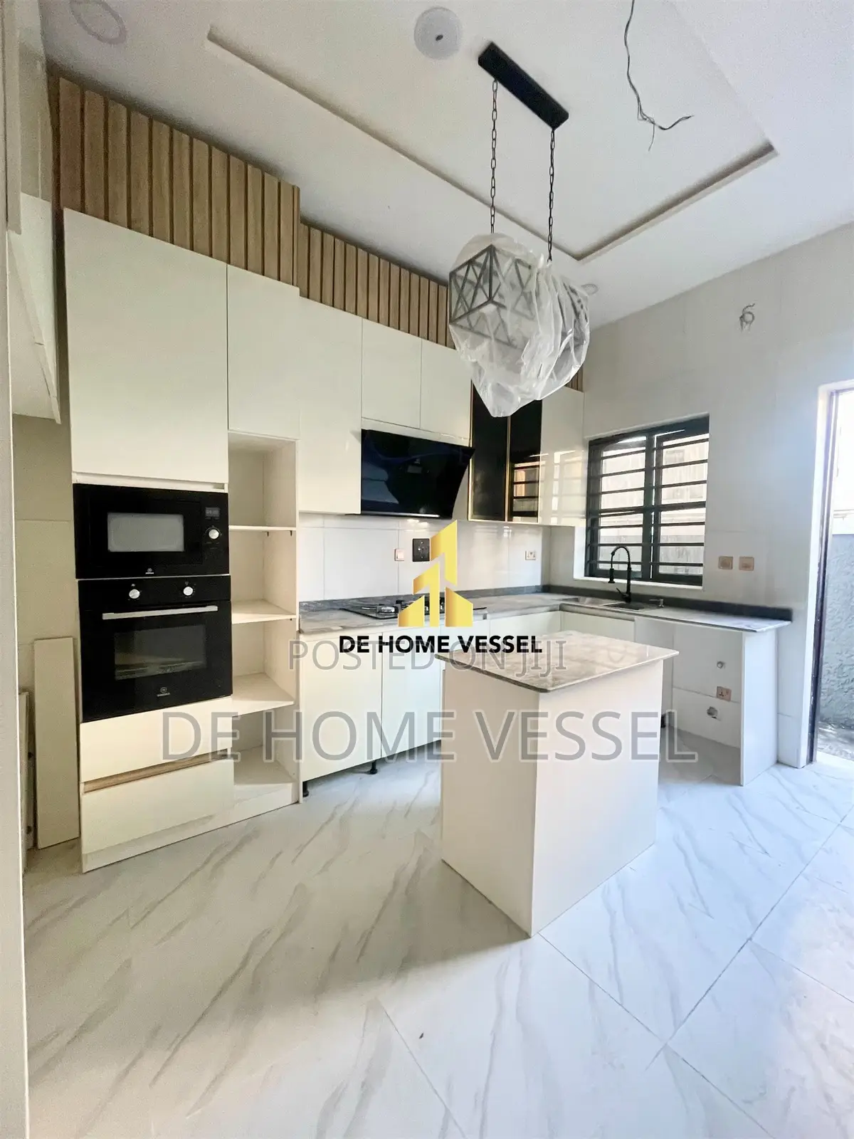 4bdrm Duplex in Lekki for sale in Lekki