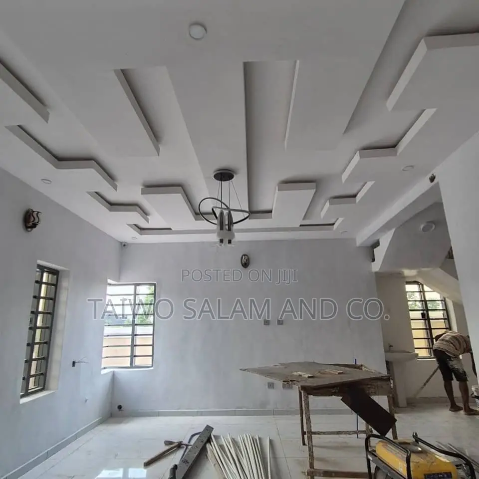 4bdrm Duplex in Akobo for sale in Akobo