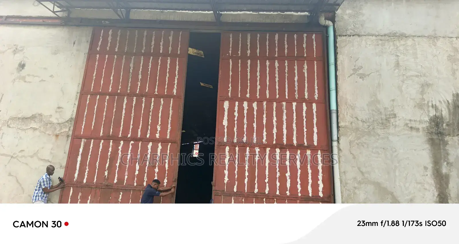9200sqft Off Eric Moore Rd Surulere in Eric Moore