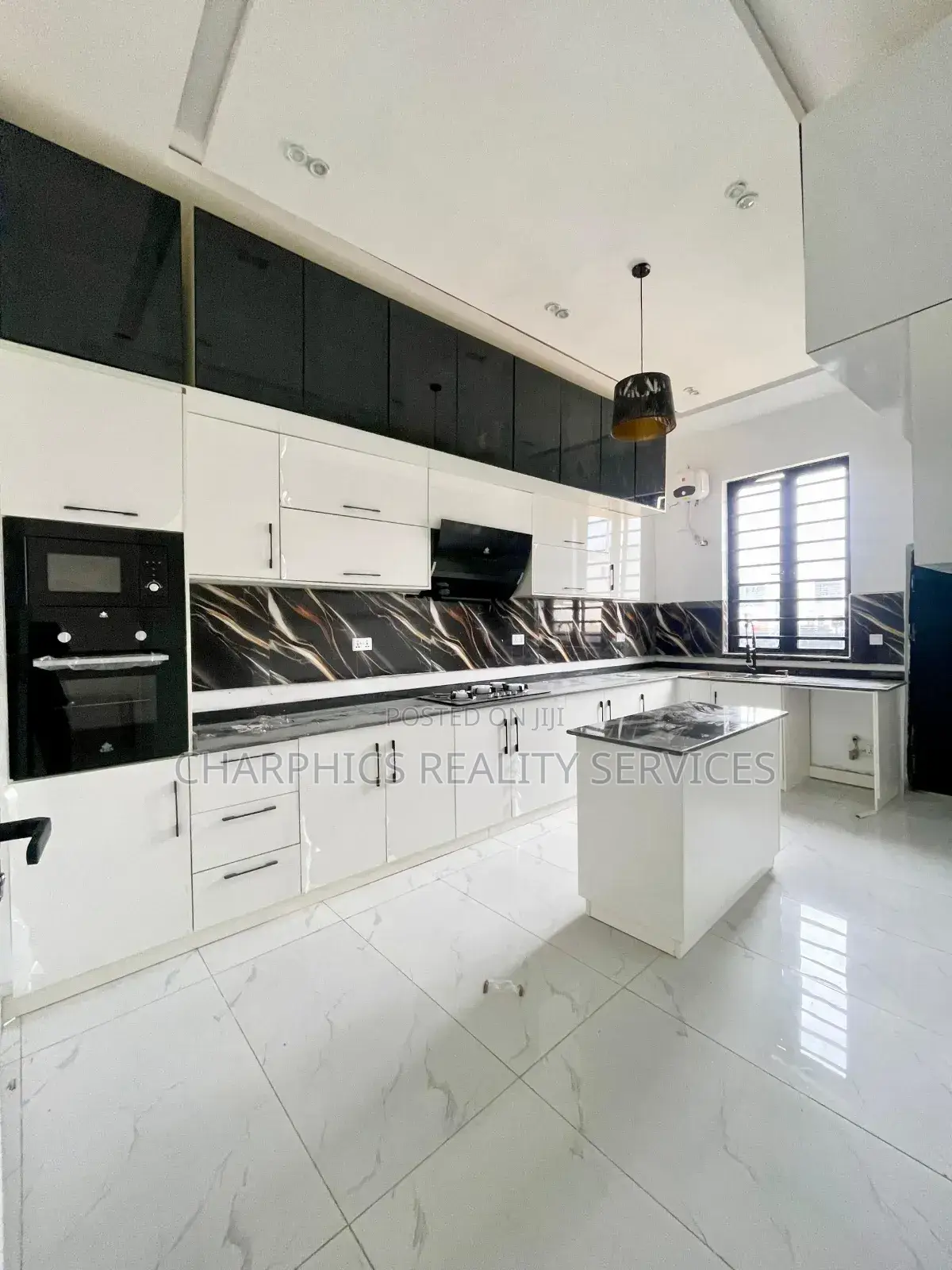 5bdrm Duplex in Ajah for sale in Ajah