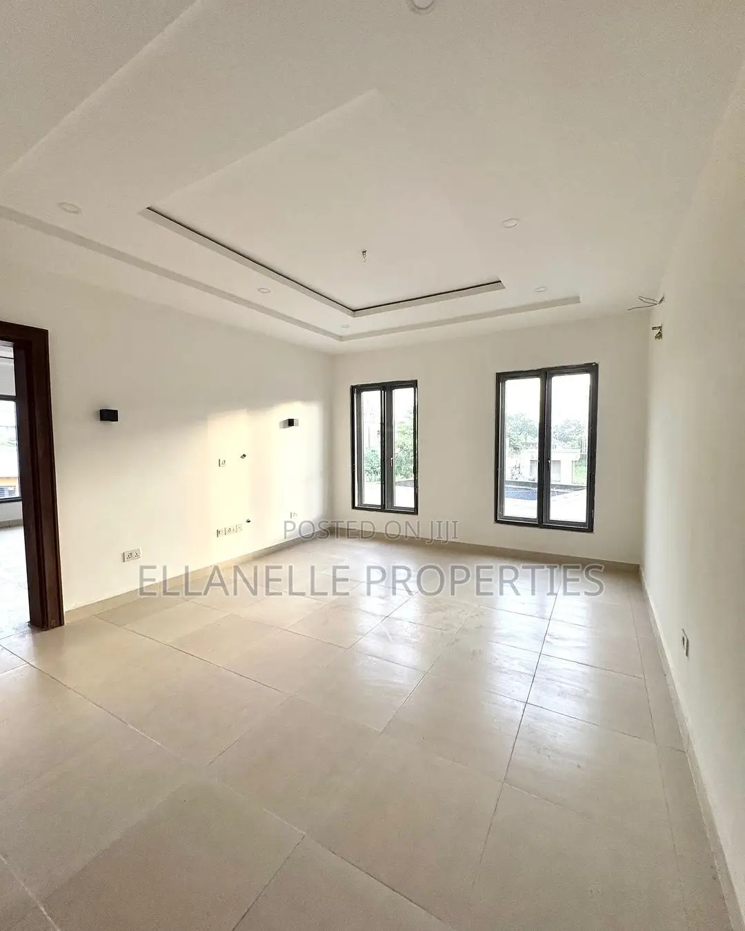 7bdrm Duplex in Wuye for sale in Wuye