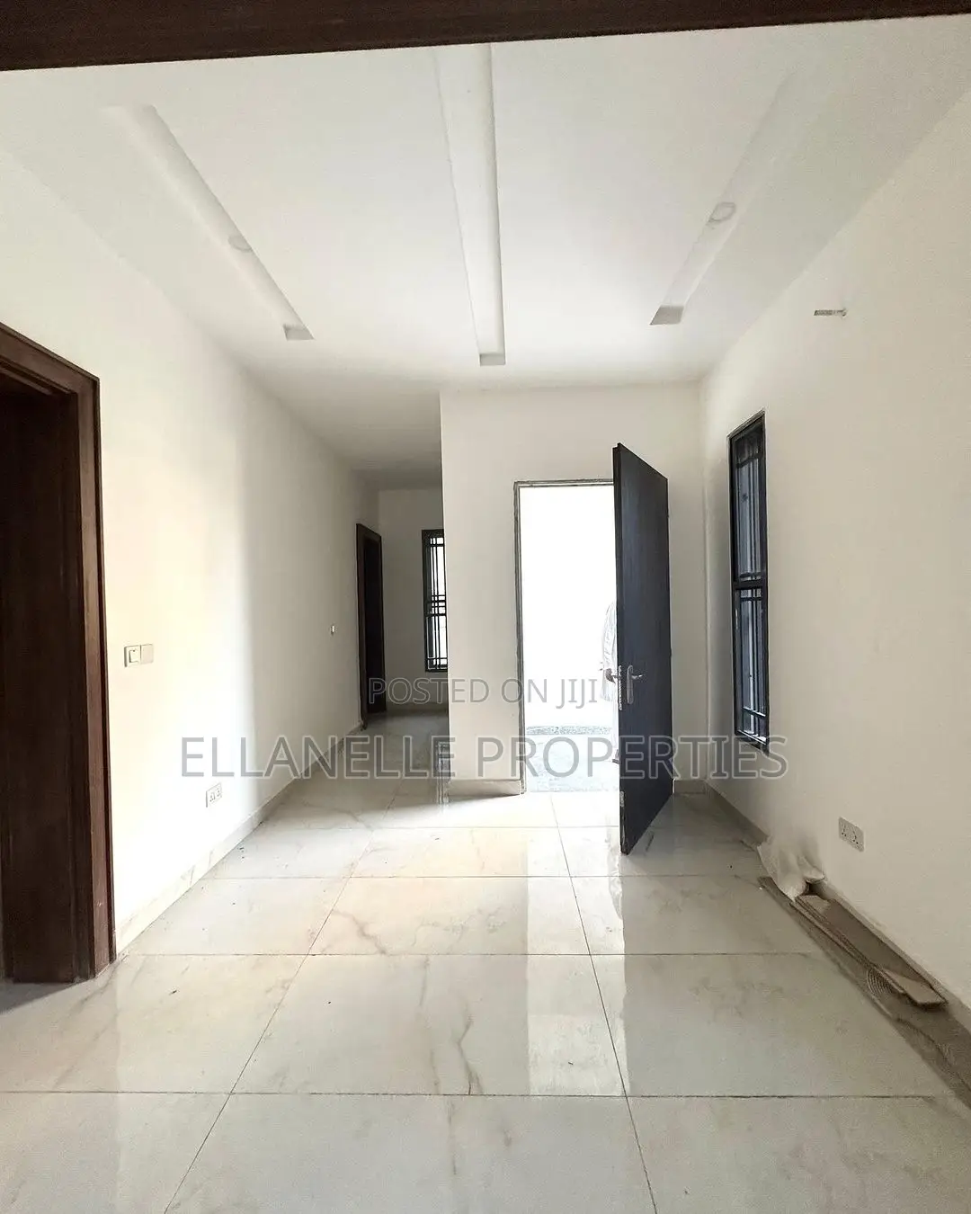 7bdrm Duplex in Wuye for sale in Wuye
