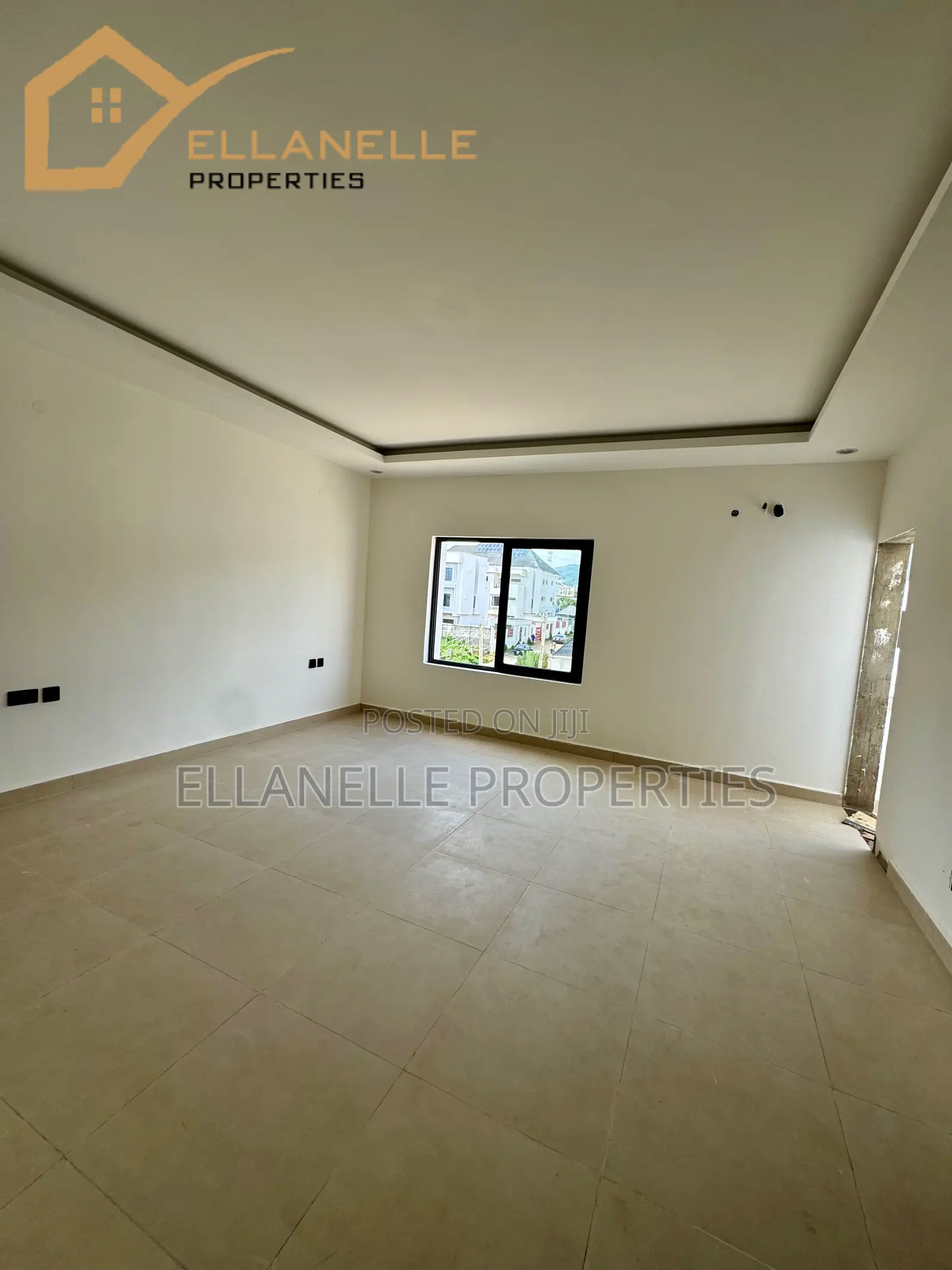 5bdrm Townhouse/Terrace in Jahi for sale in Jahi