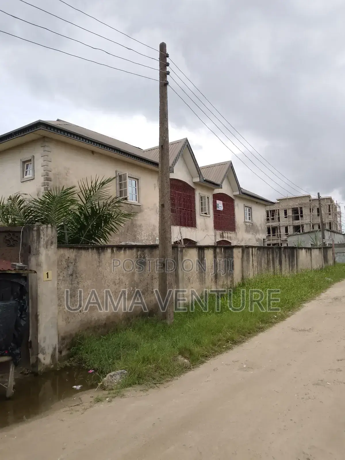 12bdrm Block of Flats in Ajah for sale in Ajah