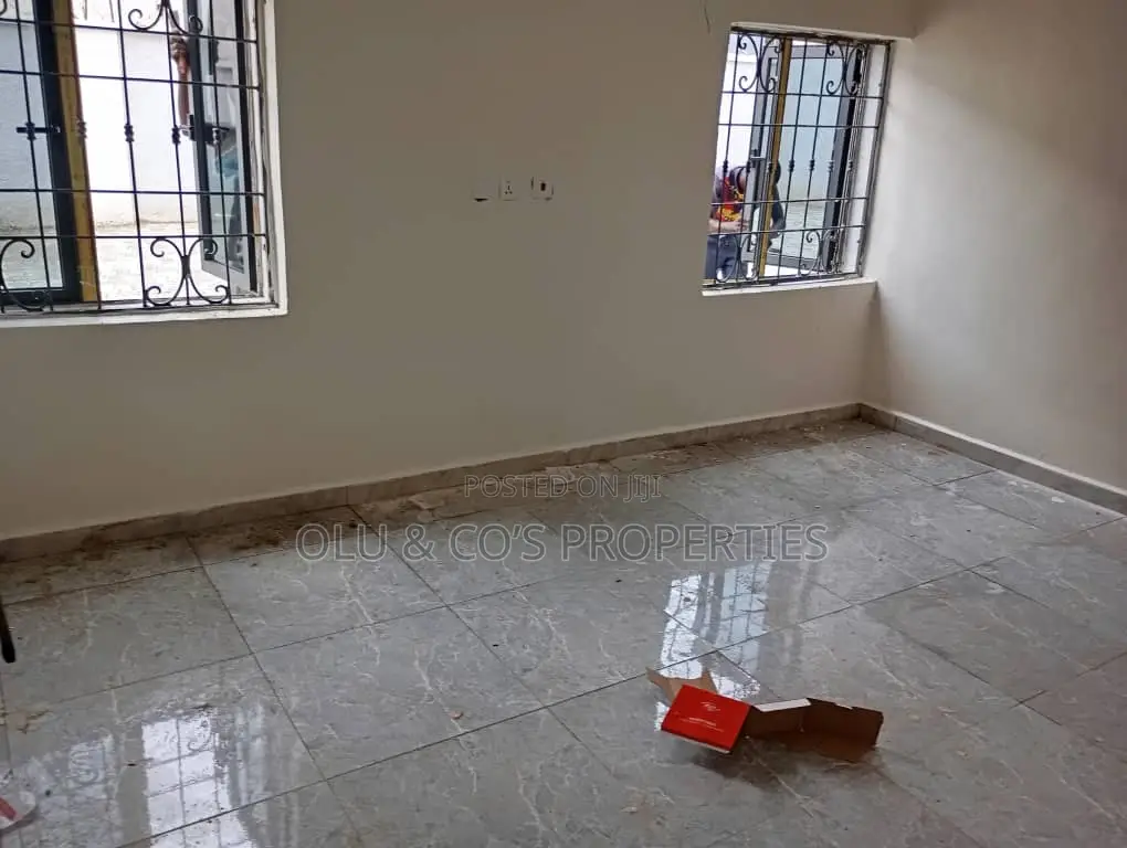 1bdrm Block of Flats in Wuye for rent in Wuye