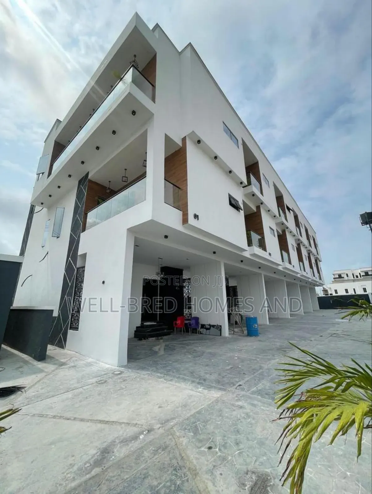 4bdrm Apartment in Ikate, Lekki Lagos for sale in Lekki