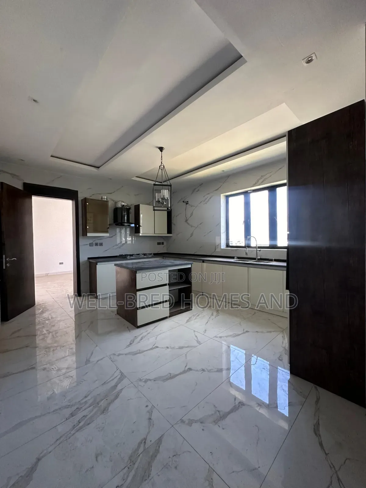 4bdrm Apartment in Ikoyi Lagos for sale in Ikoyi