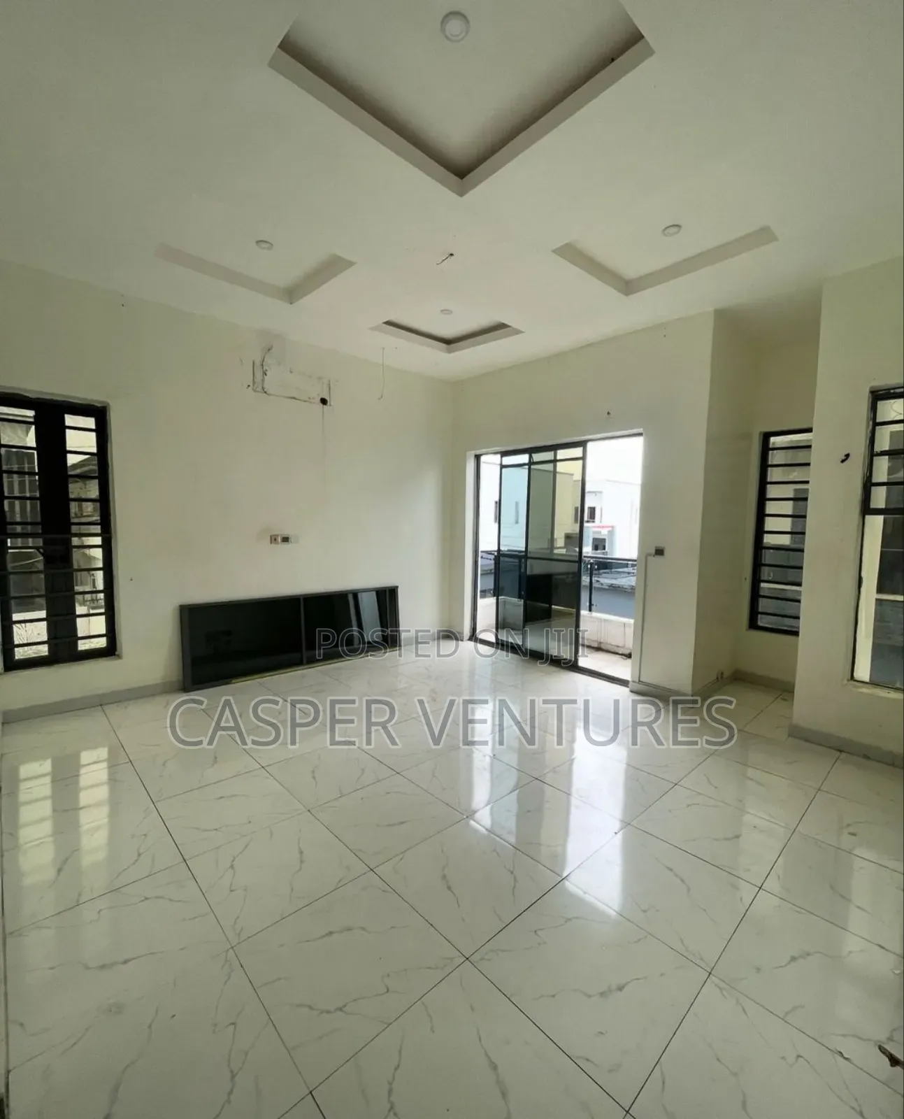 4bdrm Townhouse / Terrace in Ikota Villa for rent in Ikota