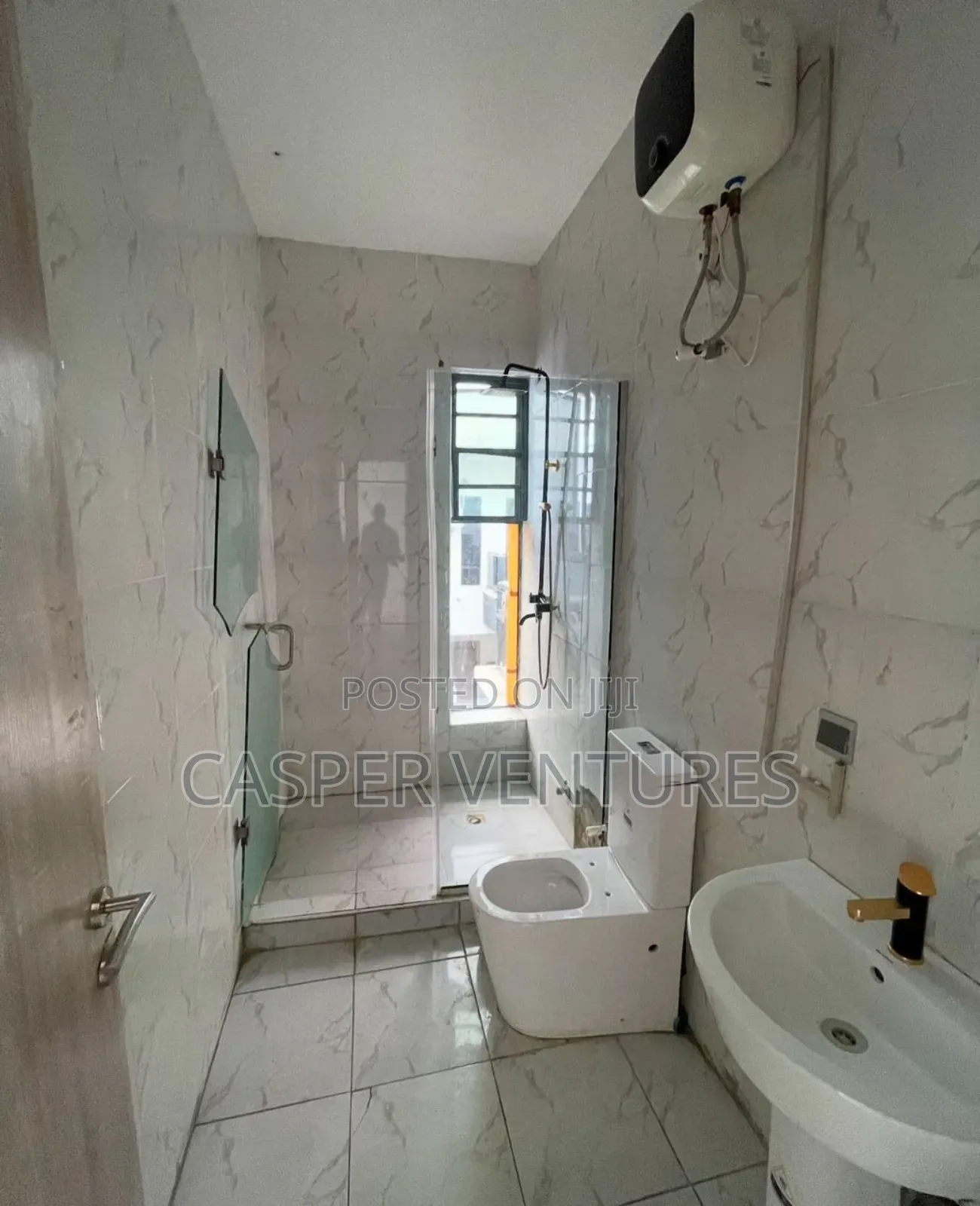 4bdrm Townhouse / Terrace in Ikota Villa for rent in Ikota