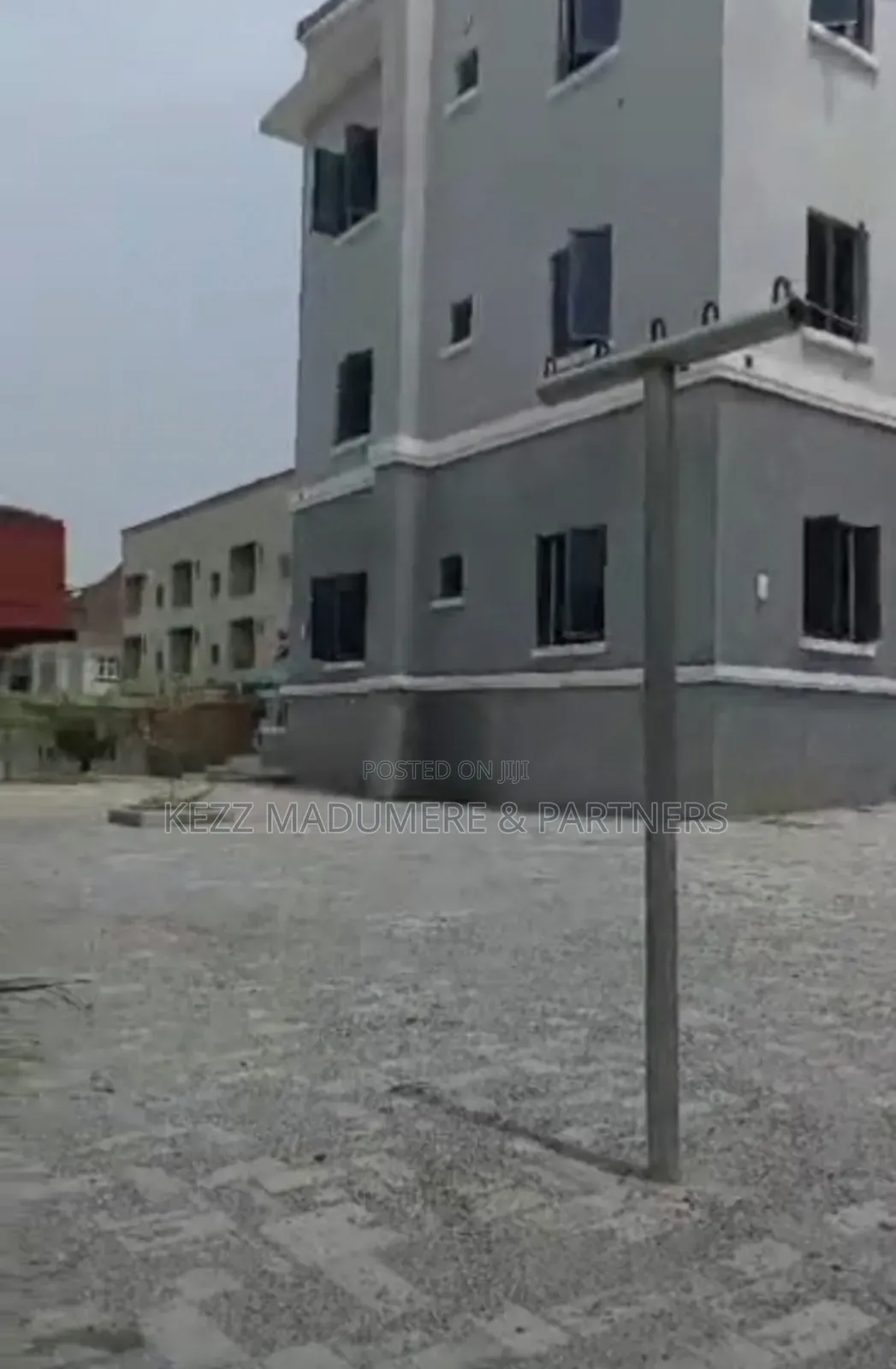 5bdrm Block of Flats in Gaduwa , Abuja , Fct for sale in Gaduwa