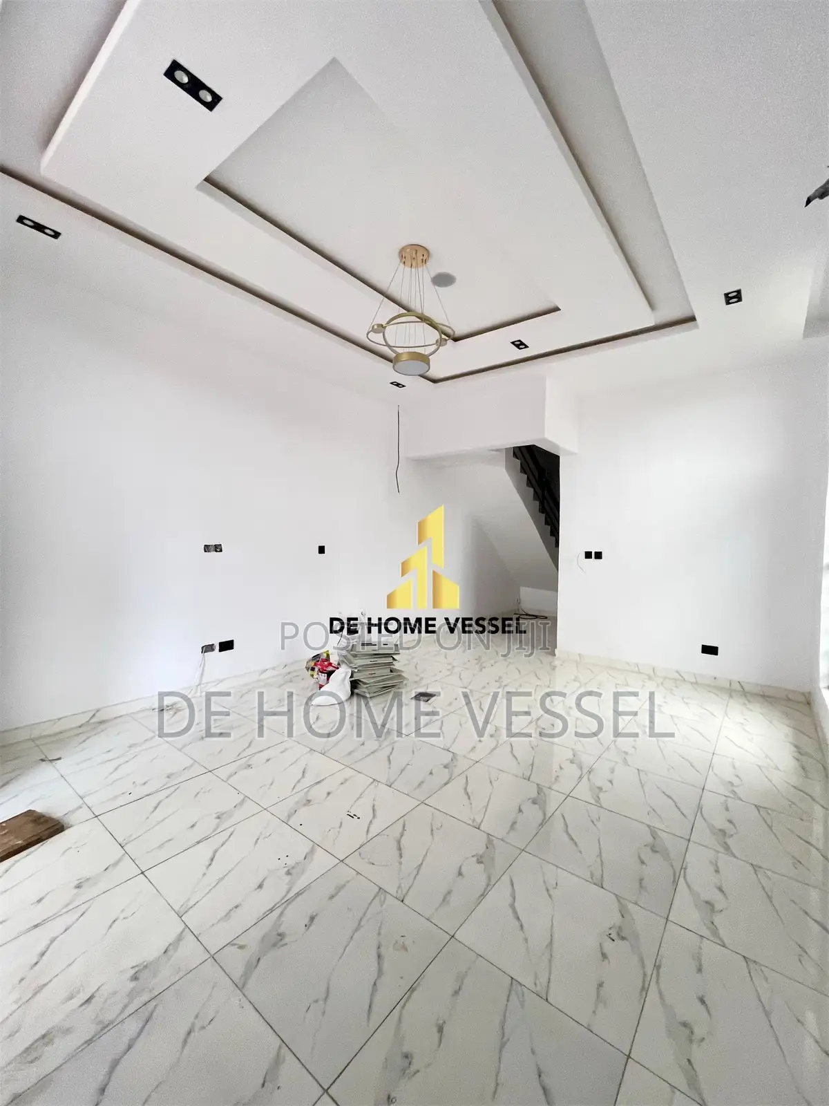 4bdrm Duplex in Ikota for sale in Ikota