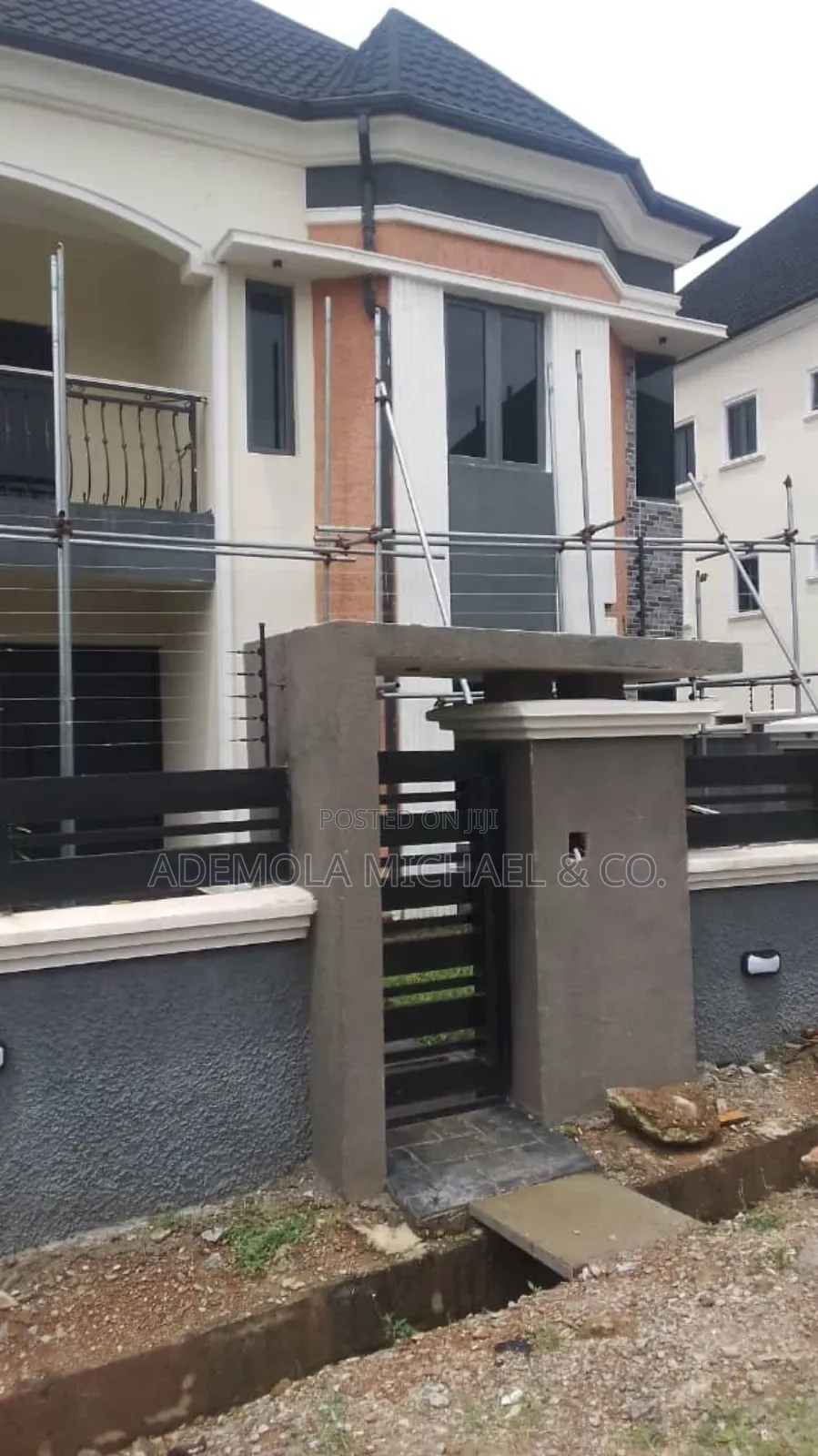 5bdrm Duplex in Wuye 5 Bedroom for sale in Wuye