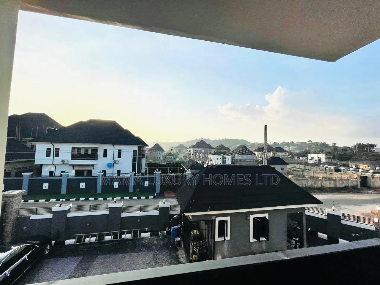 Luxuriously Furnished 2 Bedroom Duplex Shortlet - Gra Enugu in Enugu