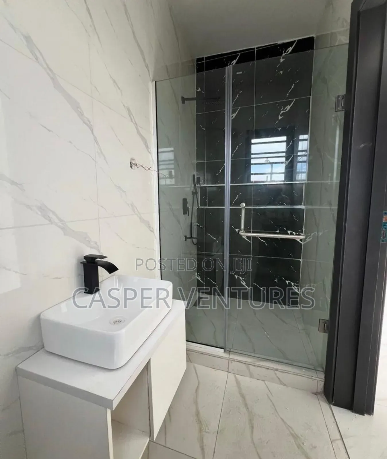 3bdrm Apartment in Adeniran, Lekki Phase 1 for rent in Lekki Phase 1