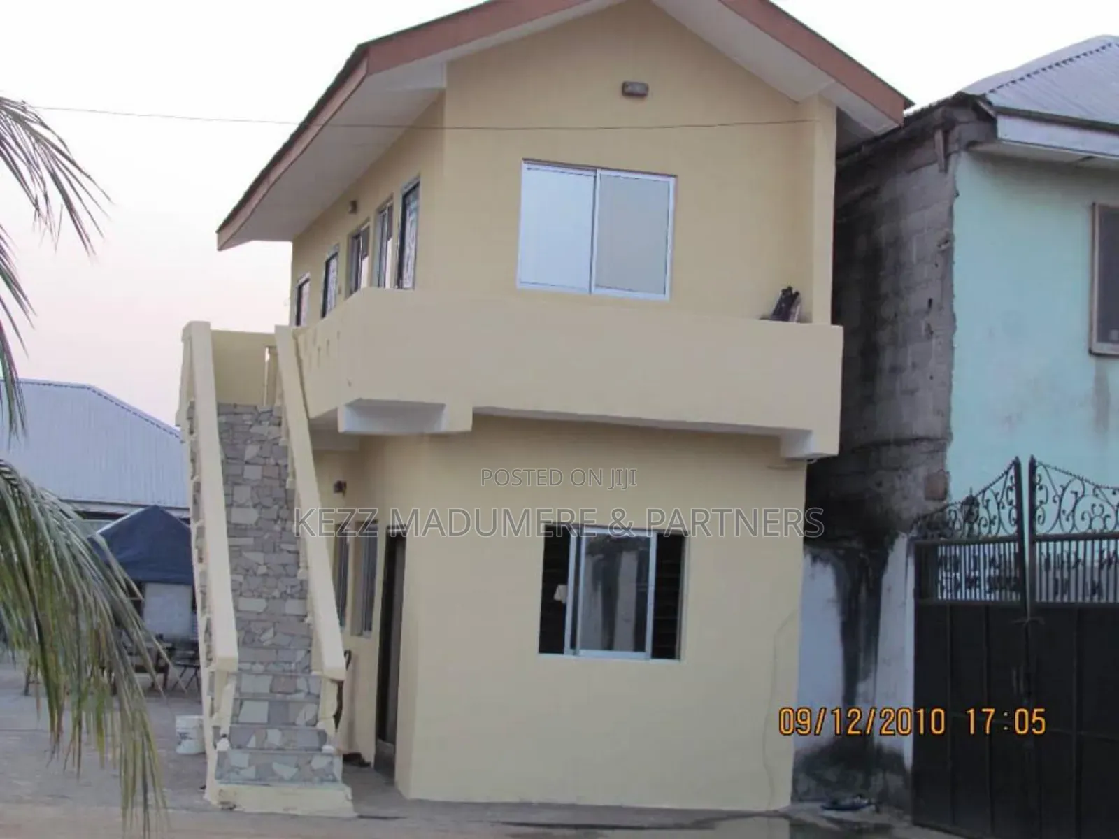 9bdrm Duplex in Near Rumuokoro , for sale in Port-Harcourt